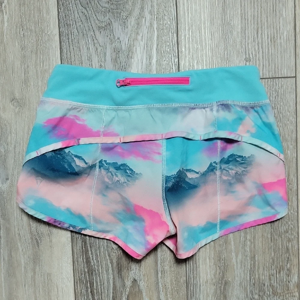 Ivivv Size 12 Mountain Printed Athletic Shorts